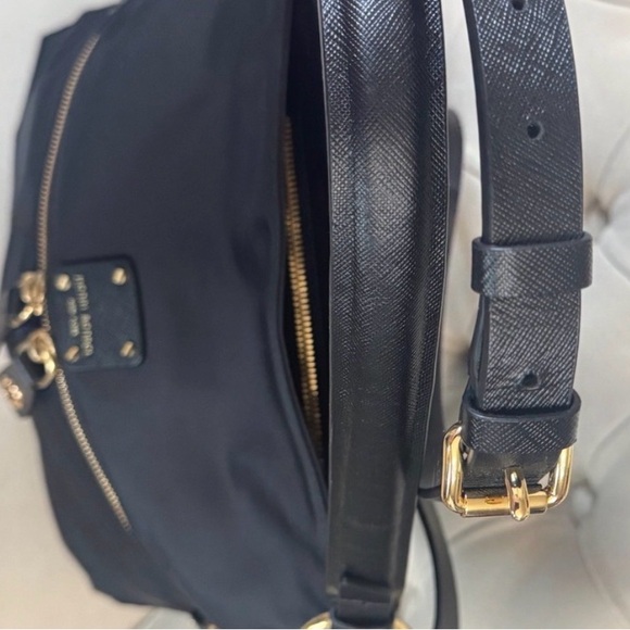 Henri Bendel Jettsetter Nylon Black Crossbody Bag EUC - Picture 5 of 12